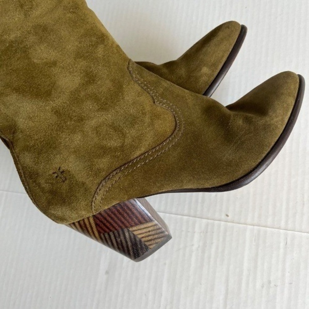 Frye Reed Sz 7M Olive Green Suede Side Zipper Tall Casual Dress Heeled Boots - Picture 8 of 12